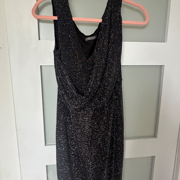 Sparkle Dress - Picture 3 of 4